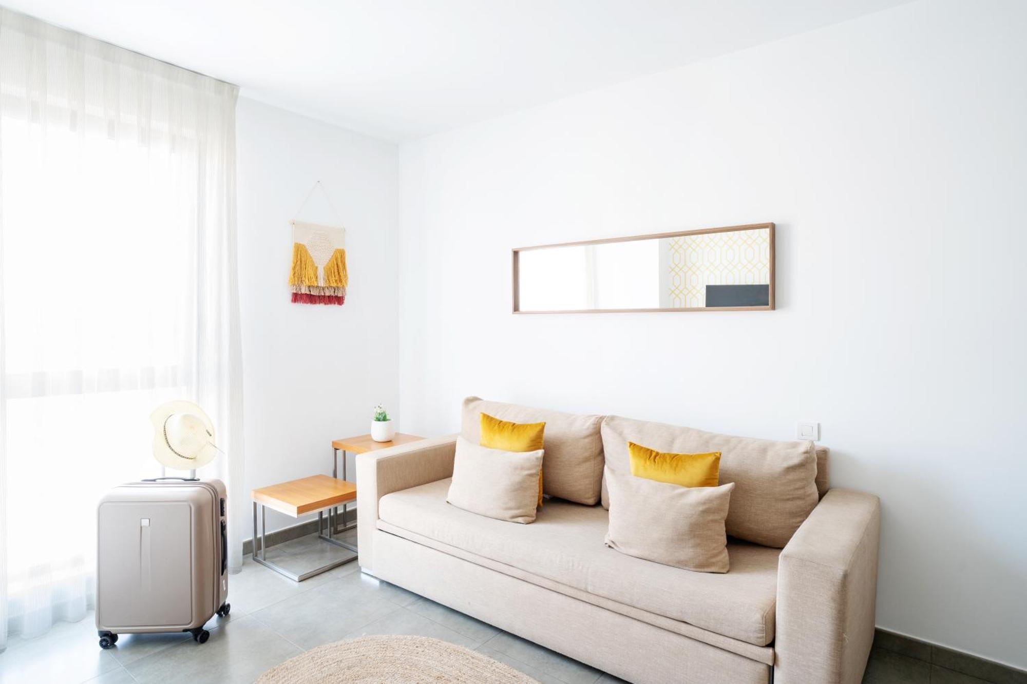 Ona Living Barcelona Aparthotel L'Hospitalet de Llobregat Ngoại thất bức ảnh